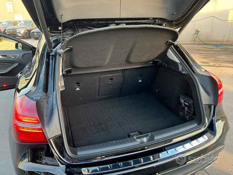 Usata Mercedes GLA200 Edition 136 CV (100 kW) 2019 Nero SUV