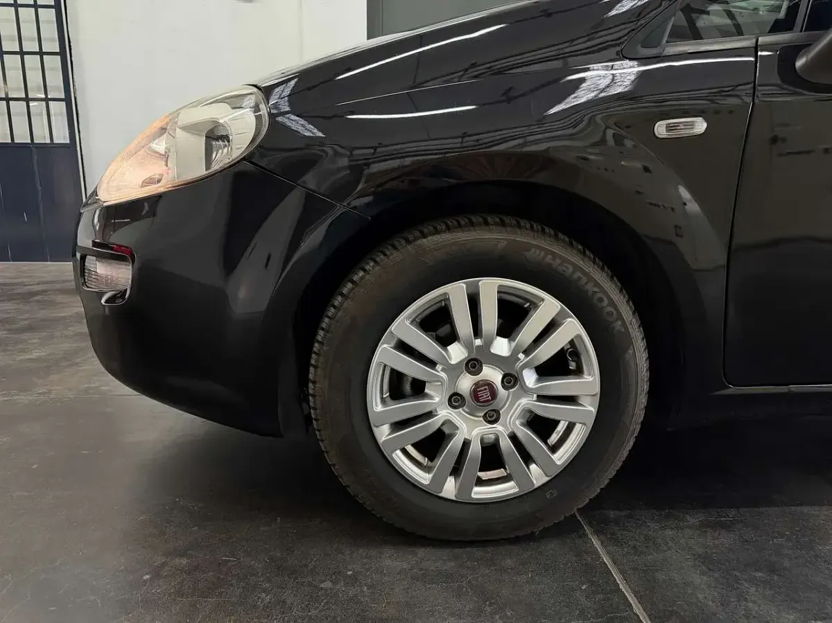 Usata Fiat Punto Evo Street 69 CV (50 kW) 2015 Nero Utilitaria