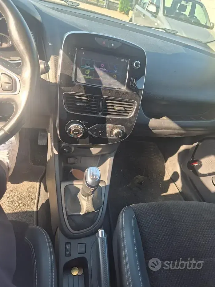 Usata Renault Clio IV 90 CV (66 kW) 2017 Berlina