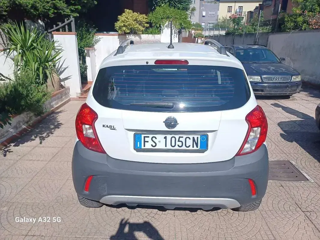 Usata Opel Karl Rocks 75 CV (55 kW) 2018 Utilitaria