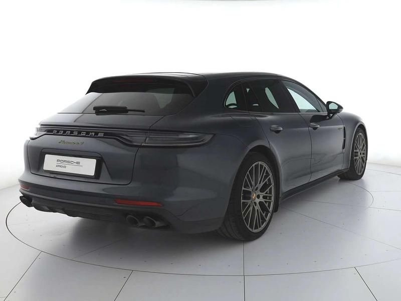 Usata Porsche Panamera S E-Hybrid Platinum Edition 462 CV (339 kW) 2023 Grigio vulcano metallizzato Berlina