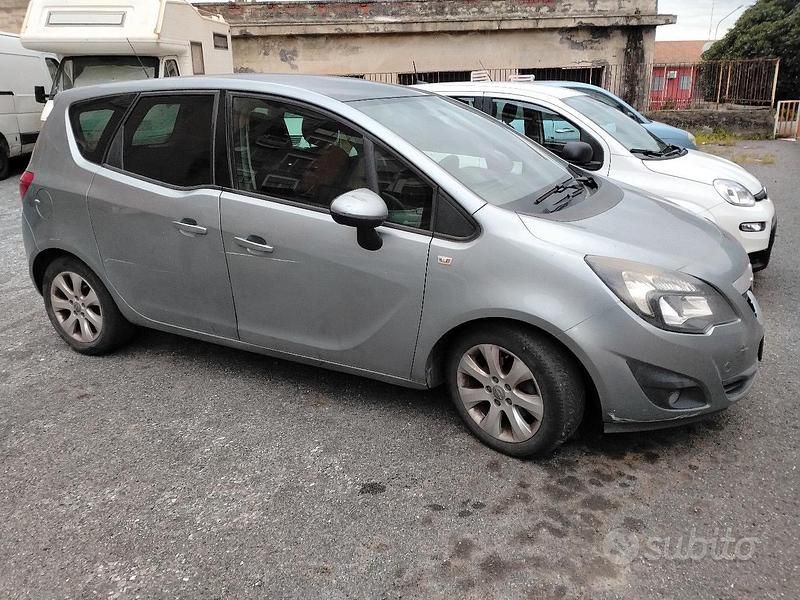 Usata Opel Meriva 2012 Monovolume