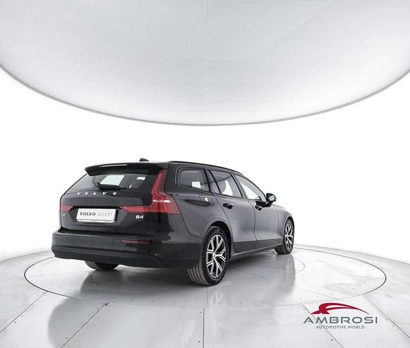 Usata Volvo V60 197 CV (144 kW) 2023 Nero Station wagon