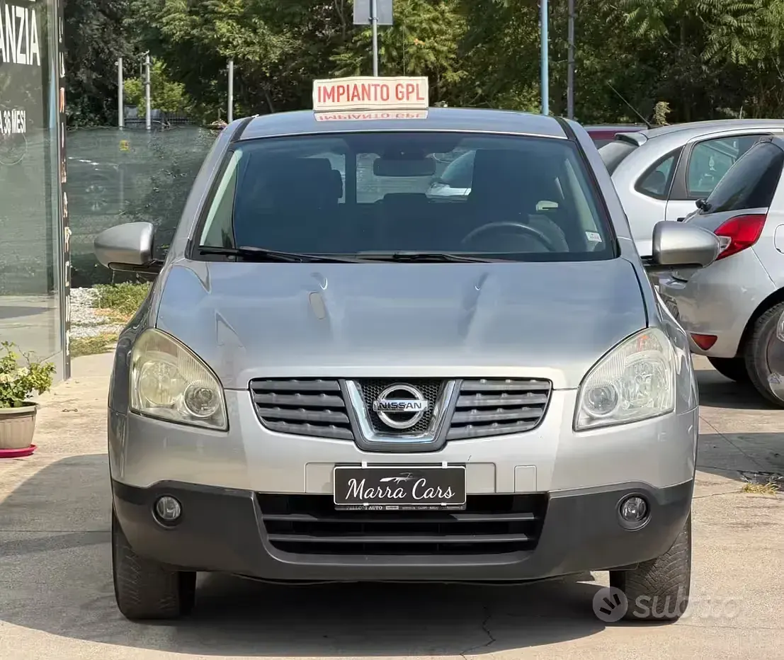 Usata Nissan Qashqai 115 CV (84 kW) 2008 Grigio SUV