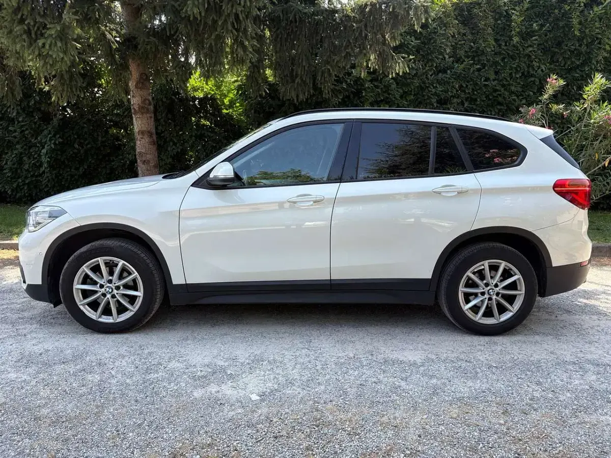 Usata BMW X1 116 CV (85 kW) 2019 Bianco SUV