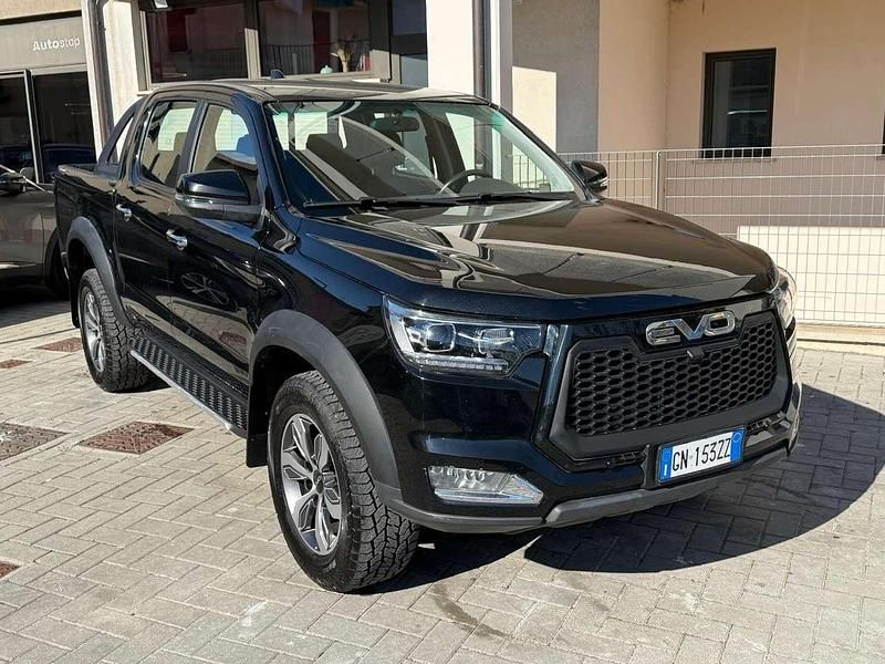 Usata EVO Cross 4 136 CV (100 kW) 2023 Nero Pick-up