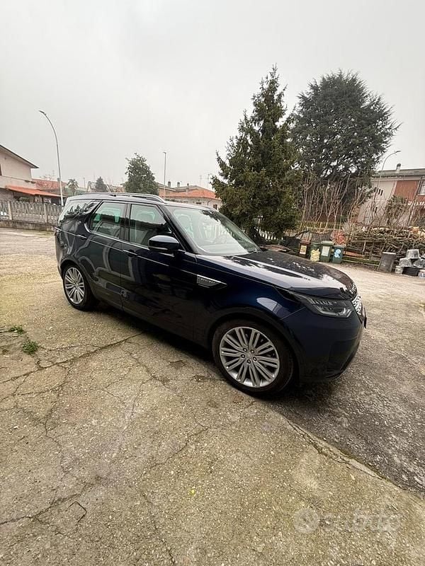 Usata Land Rover Discovery 5 HSE 241 CV (177 kW) 2018 Blu SUV