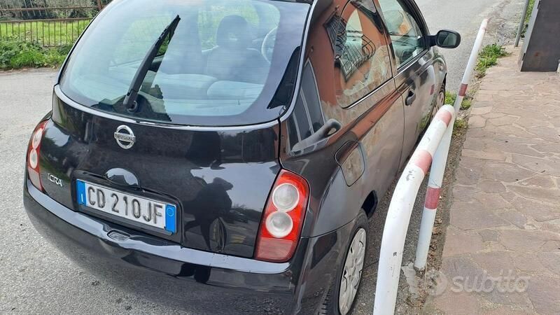 Usata Nissan Micra 80 CV (58 kW) 2003 Nero Utilitaria