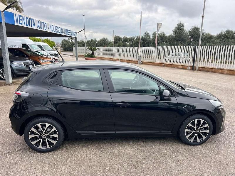 Usata Renault Clio V Evolution 101 CV (74 kW) 2024 Nero Berlina