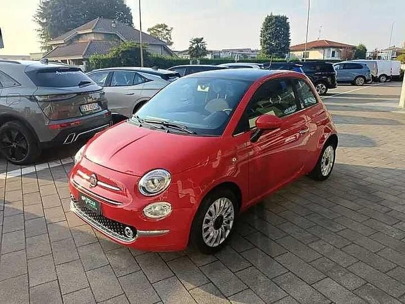 Usado Fiat 500 Dolcevita 70 CV (51 kW) 2024 Rojo Utilitario