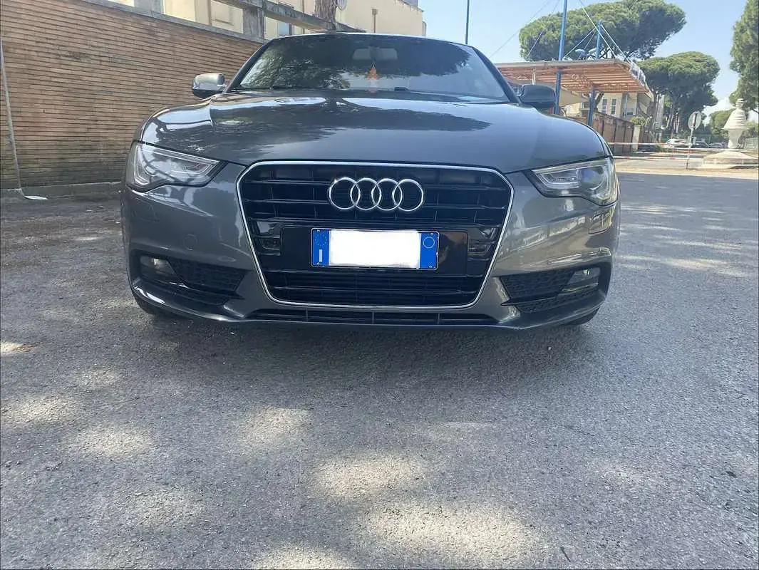 Usata Audi A5 Advanced Plus 177 CV (130 kW) 2012 Grigio Coupé