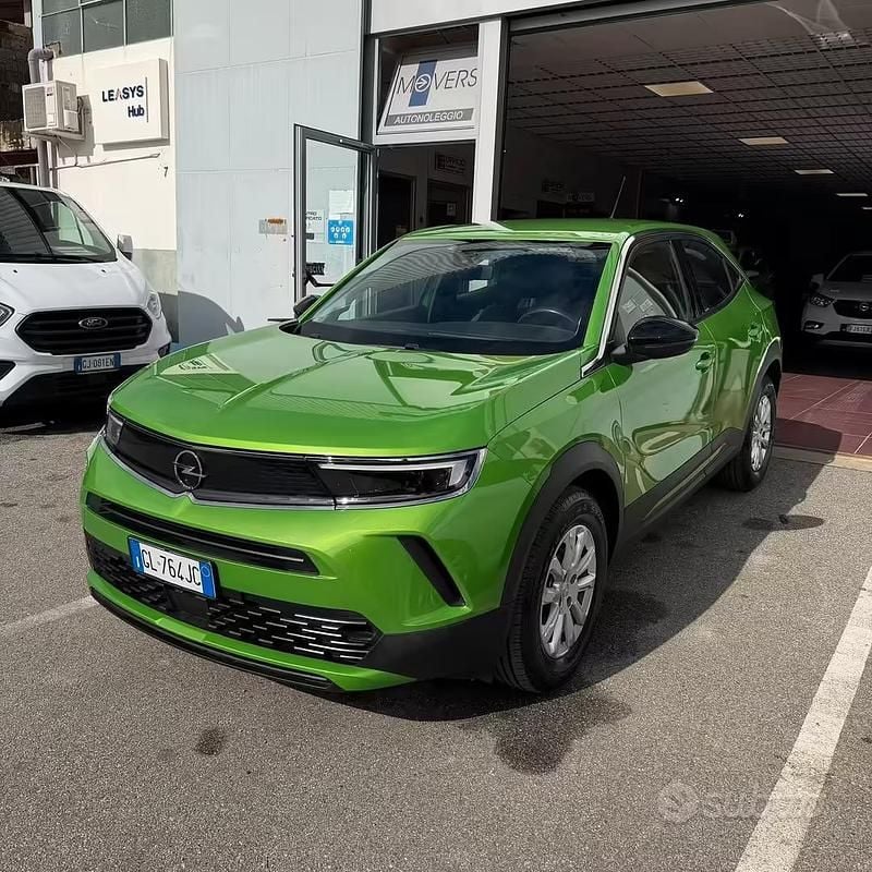 Usata Opel Mokka Ultimate 100 CV (73 kW) 2022 Verde SUV