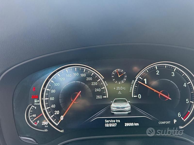 Nero Usata 2019 BMW 520 Station wagon | 30.000 € - Immagine 1/4