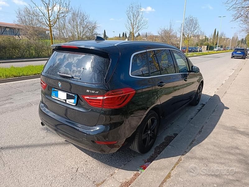 Usata BMW 216 Active Tourer Sport Line 116 CV (85 kW) 2016 Nero Monovolume