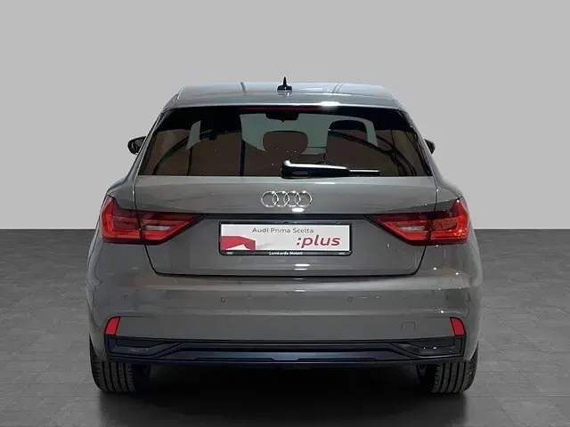 Usata Audi A1 Sportback Business 116 CV (85 kW) 2025 Grigio chronos metallizzato Utilitaria