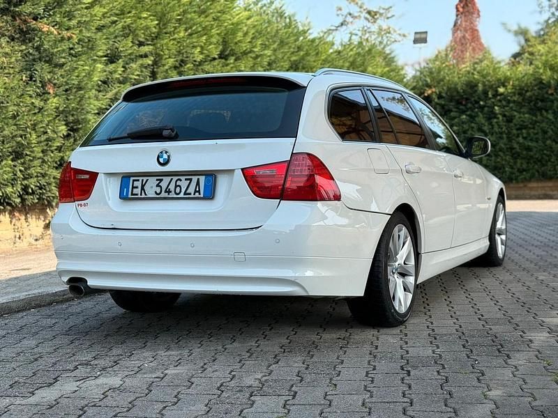 Usata BMW 316 116 CV (85 kW) 2011 Bianco Station wagon