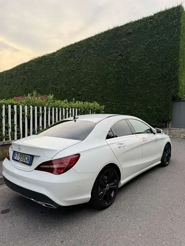 Usata Mercedes CLA200 Edition 136 CV (100 kW) 2019 Bianco Coupé