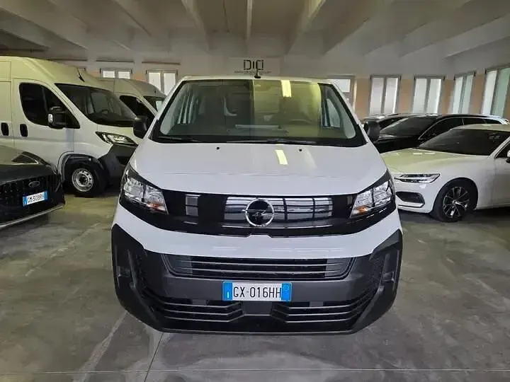Usata Opel Vivaro-e Combi 119 CV (87 kW) 2024 Bianco Monovolume
