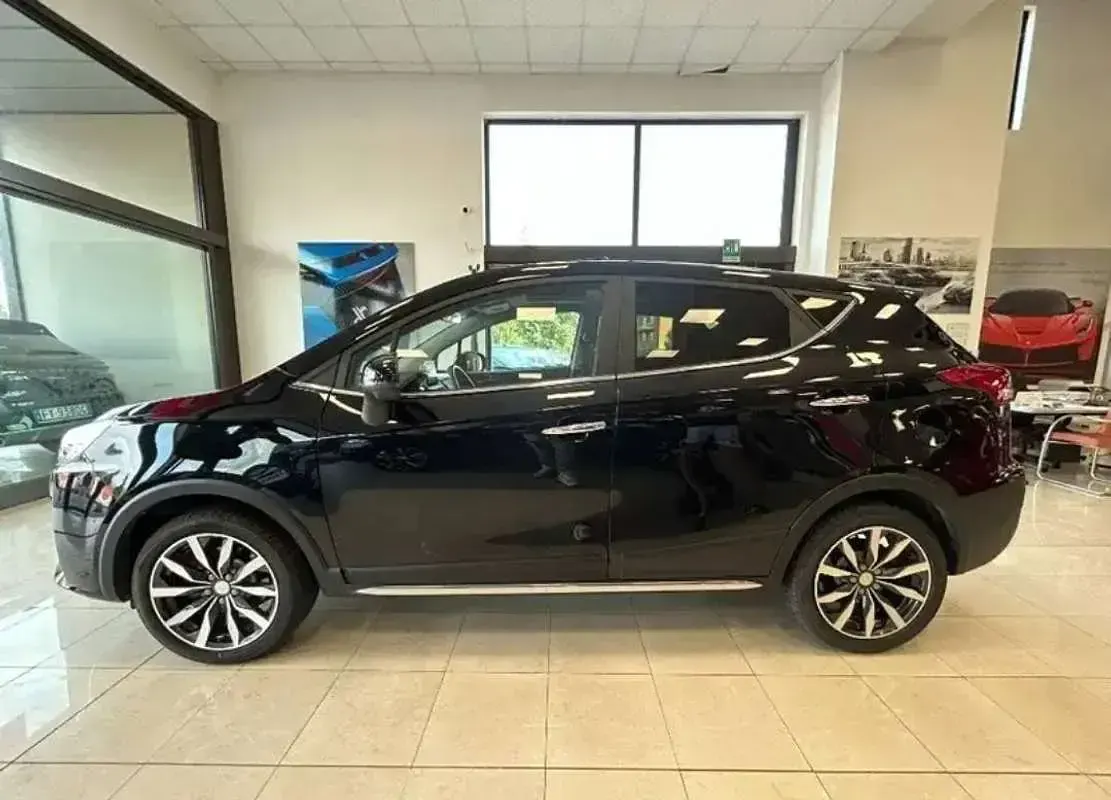 Usado EVO Evo 4 114 CV (83 kW) 2021 Negro SUV