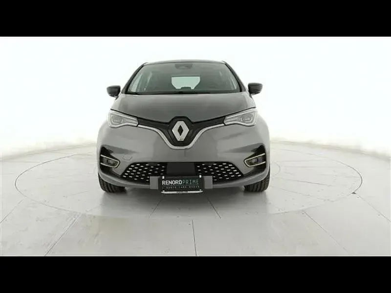 Usata Renault Zoe Iconic 100 kW (136 CV) 2023 Grigio scuro Utilitaria