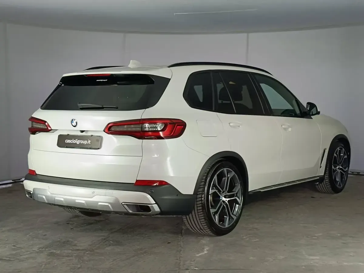 Usata BMW X5 xLine 265 CV (194 kW) 2021 Bianco SUV