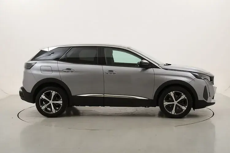 Gebraucht Peugeot 3008 Allure 131 PS (96 kW) 2022 SUV