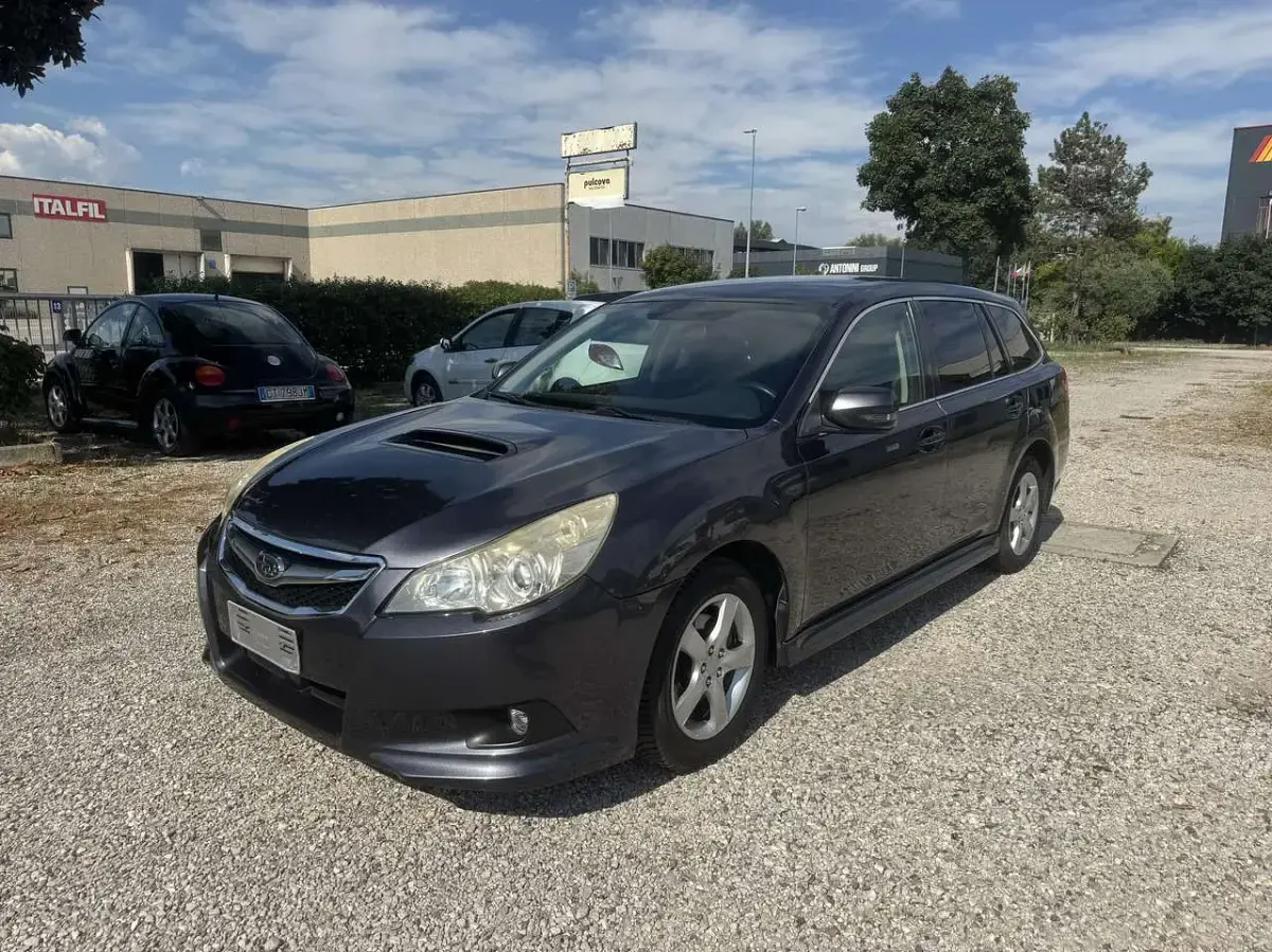 Usata Subaru Legacy Comfort 150 CV (110 kW) 2011 Other Station wagon