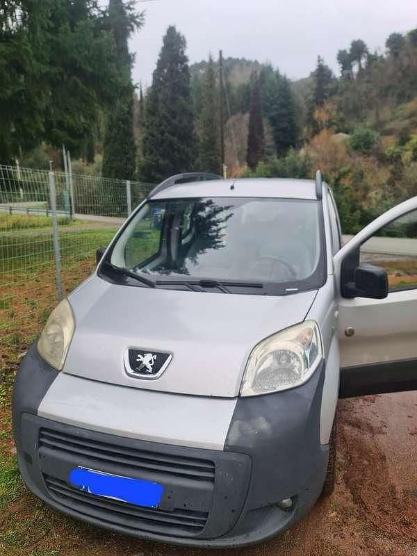 Usata 2011 Peugeot TePee Premium Station wagon | 5000 € (Buon prezzo) - Immagine 1/4