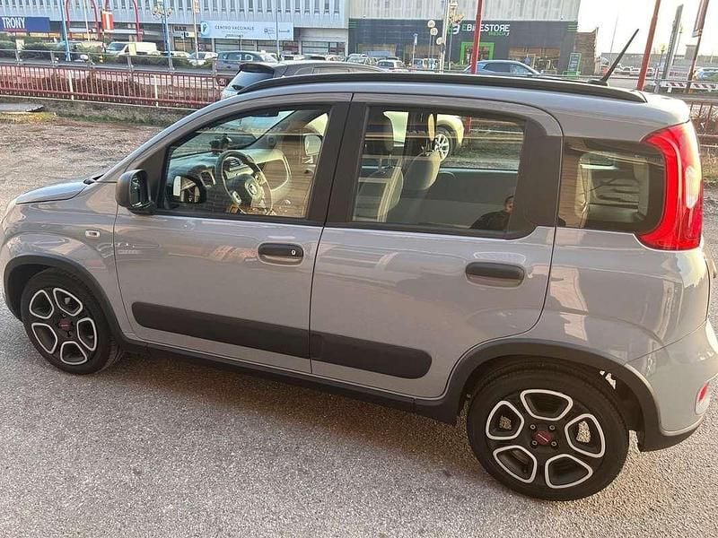 Usata Fiat Panda City Life 69 CV (50 kW) 2022 Grigio Utilitaria