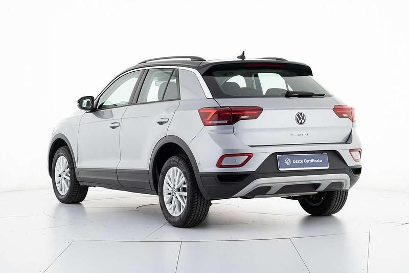 Usata VW T-Roc Life 150 CV (110 kW) 2024 Argento SUV