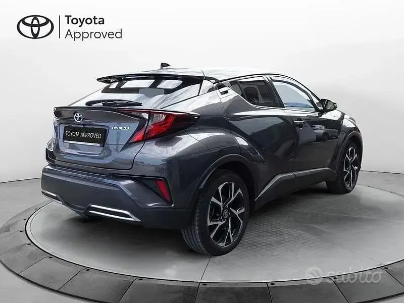 Usata Toyota C-HR Trend 184 CV (135 kW) 2020 Grigio SUV