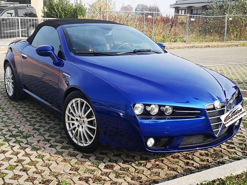 Usata Alfa Romeo Spider Exclusive 185 CV (136 kW) 2007 Blu/azzurro Cabrio