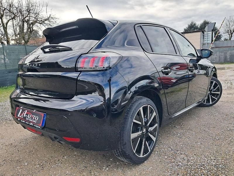 Usata Peugeot 208 Active 75 CV (55 kW) 2022 Nero Utilitaria