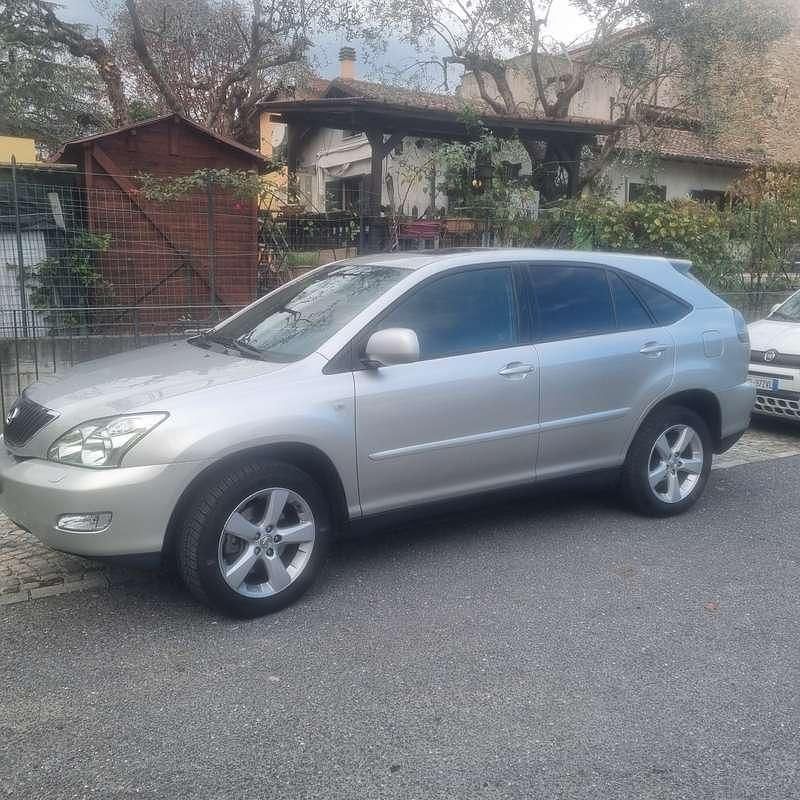 Usata Lexus RX300 Executive Line 201 CV (147 kW) 2005 SUV