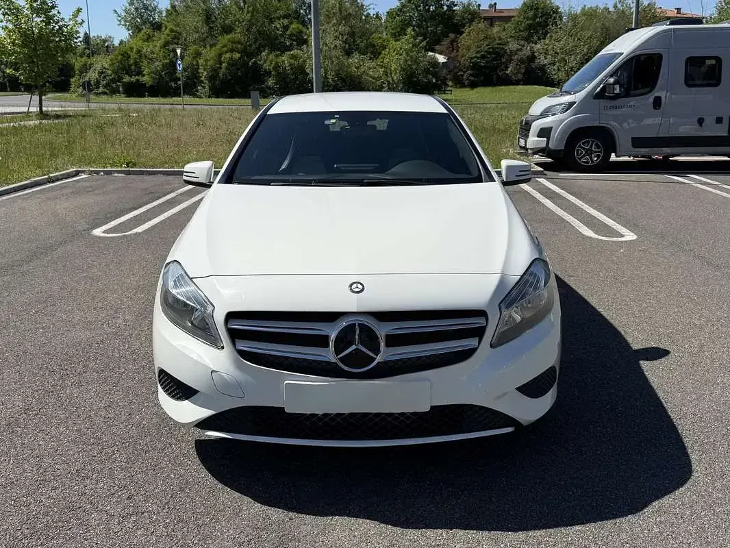 Usata Mercedes A160 Executive 90 CV (66 kW) 2015 Utilitaria