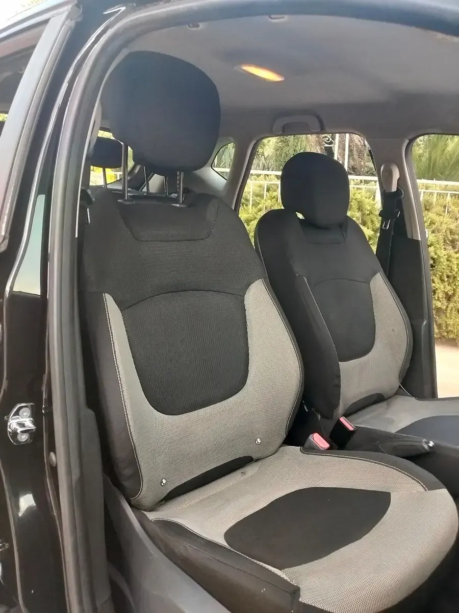 Usata Renault Captur Life 90 CV (66 kW) 2017 Nero SUV