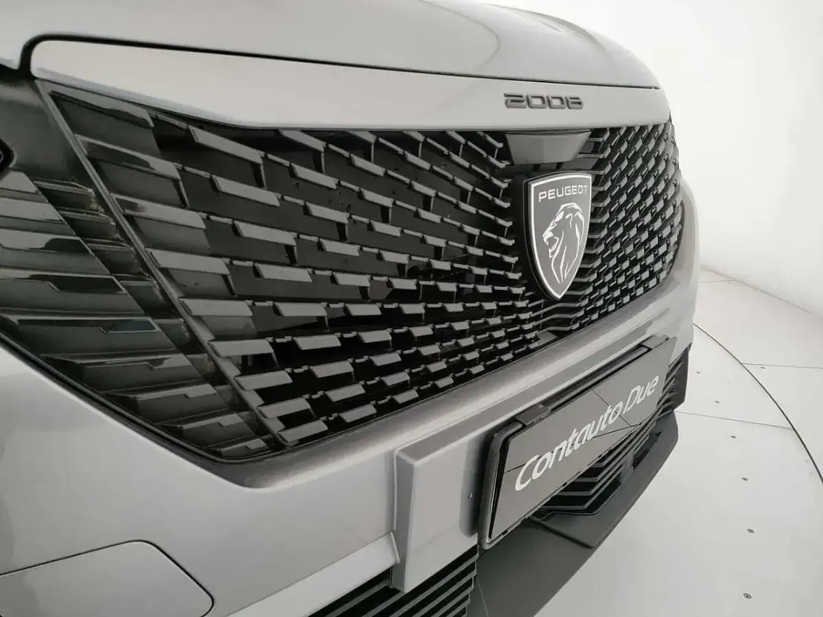 Nuova Peugeot 2008 Style 100 CV (73 kW) 2026 Grigio SUV