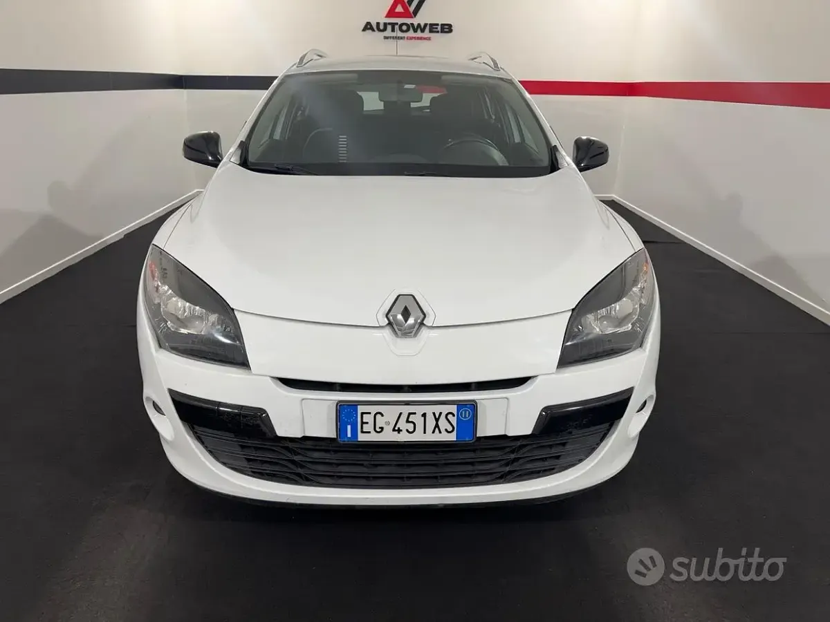 Usata Renault Mégane GrandTour 110 CV (80 kW) 2011 Bianco Station wagon