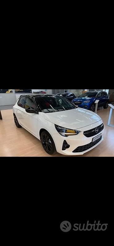 Usata Opel Corsa GS Line 102 CV (75 kW) 2020 Bianco Berlina