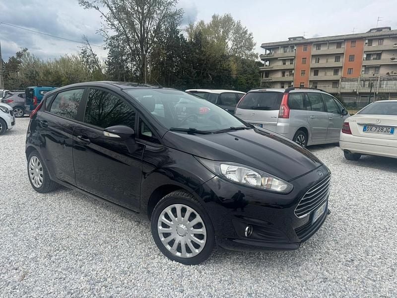 Occasion Ford Fiesta Titanium 80 ch (58 kW) 2013 Noir Citadine