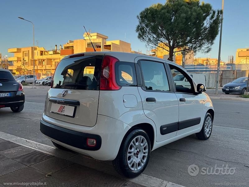 Usata Fiat Panda Easy 69 CV (50 kW) 2020 Bianco Berlina