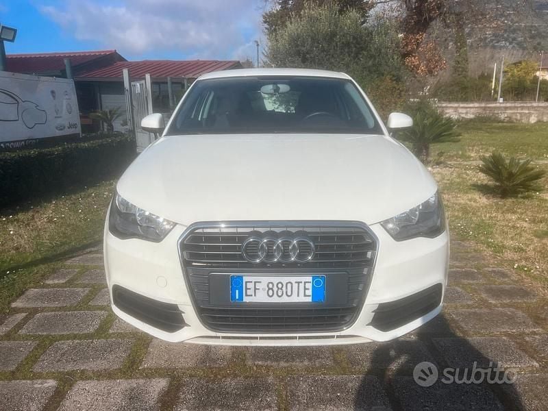 Usata Audi A1 105 CV (77 kW) 2010 Bianco Utilitaria