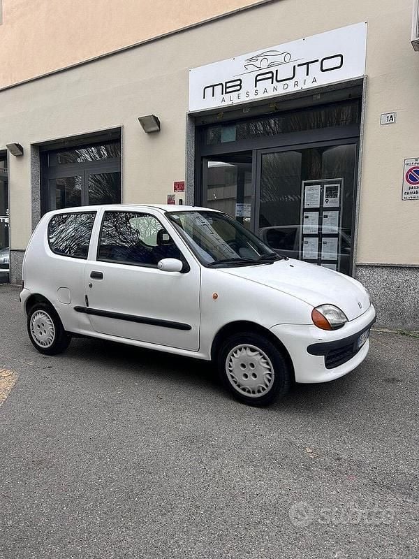 Usata Fiat 600 55 CV (40 kW) 2000 Bianco Utilitaria