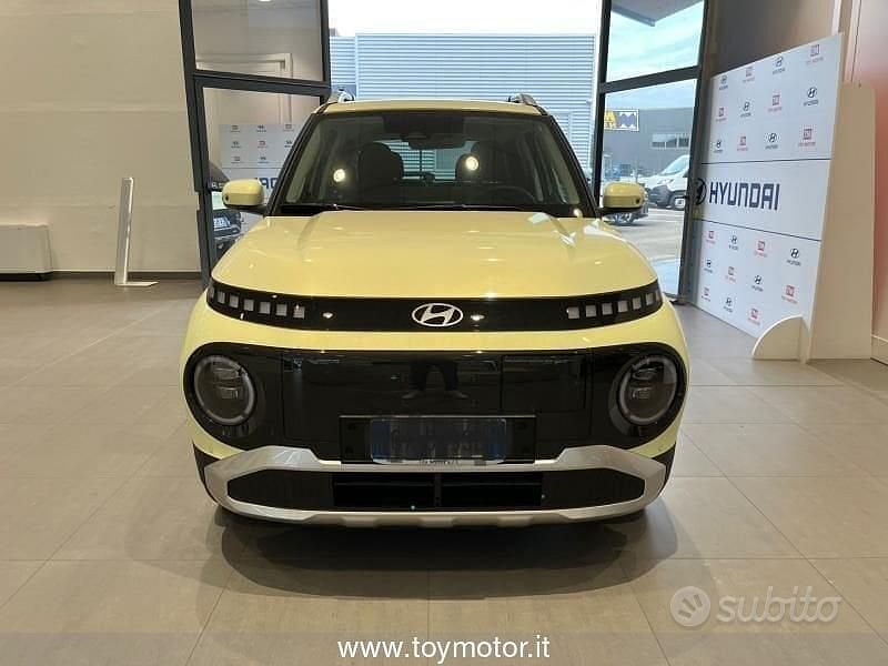 Bianco Nuova 2025 Hyundai Inster Due volumi | 16.100 € (Super prezzo) - Immagine 1/4