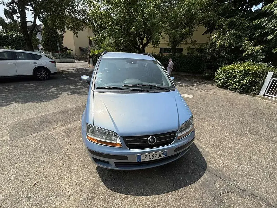 Usata Fiat Idea 95 CV (69 kW) 2004 Monovolume
