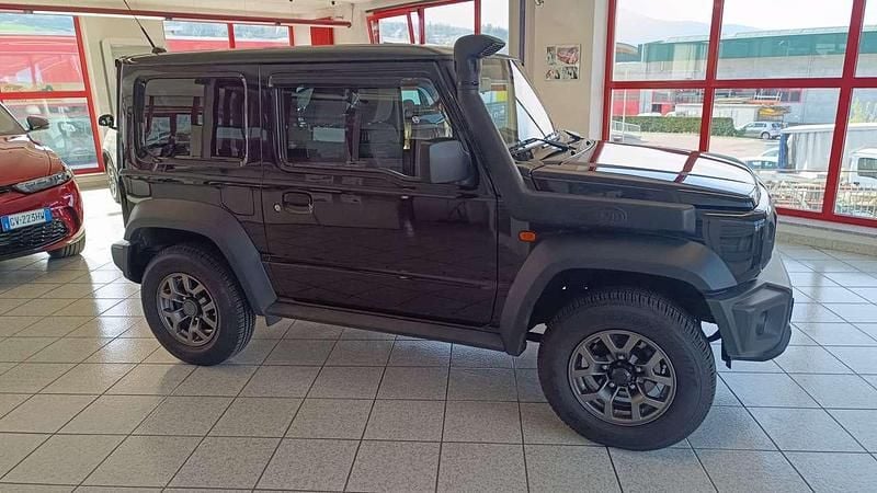 Usata Suzuki Jimny 102 CV (75 kW) 2018 Nero SUV