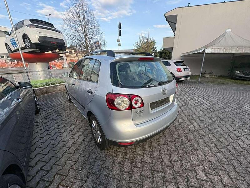 Usata VW Golf United 102 CV (75 kW) 2008 Argento Monovolume