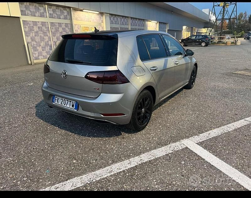 Second-hand VW Golf VII Business 116 CP (85 kW) 2017 Gri Berlinǎ