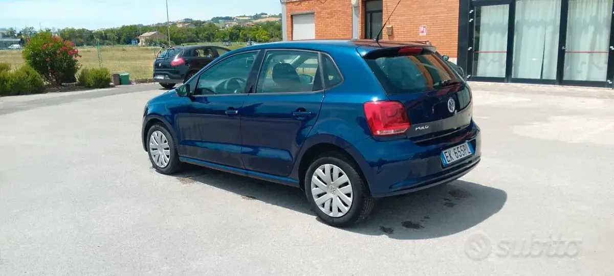 Usata VW Polo 75 CV (55 kW) 2012 Bluazzurro Utilitaria