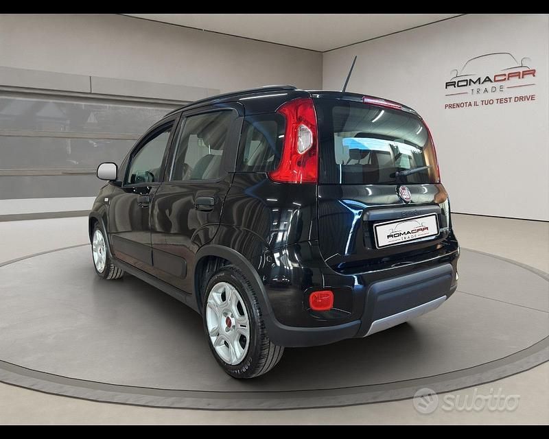 Usata Fiat Panda City Life 69 CV (50 kW) 2023 Nero met Berlina